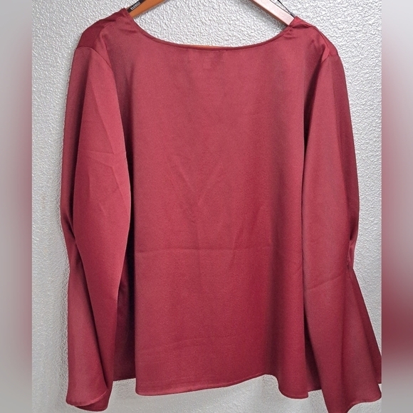 NWT Eloquii Plus Size Maroon Blouse   Size 20 - Picture 10 of 12